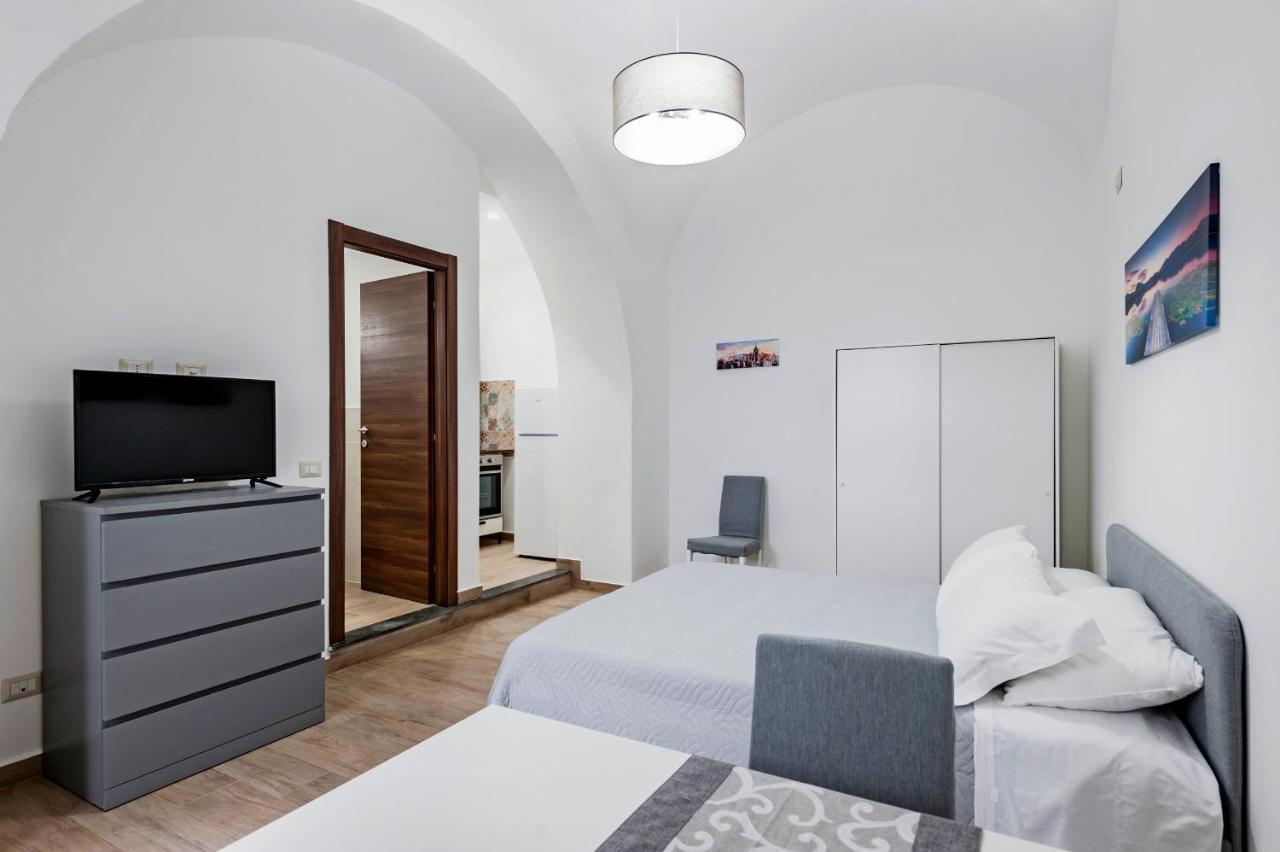 Trinita' 57 Apartments By Wonderful Italy Catania Eksteriør billede